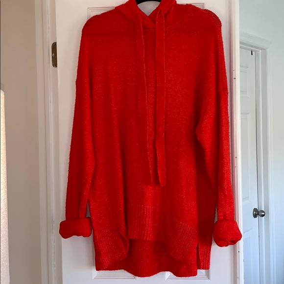 Red/orange sweater - Picture 1 of 4